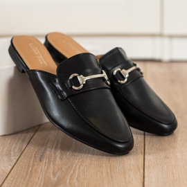 SHELOVET Elegáns papucs díszítéssel fekete 1