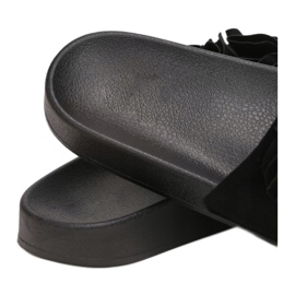 Vices Satuk 2040-38-fekete 1
