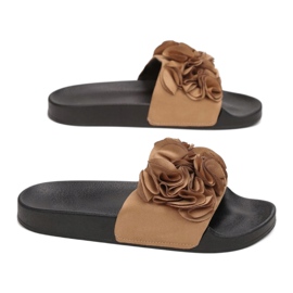 Vices 2040-42-bézs 1