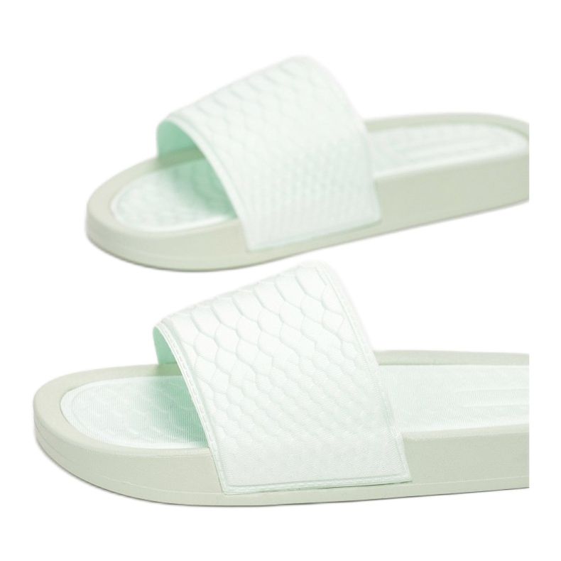 Vices Satuk CD209-61-zöld 1