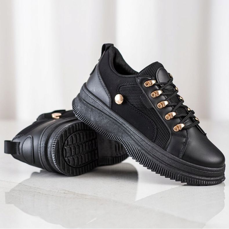 SHELOVET Fekete cipők a platformon 1