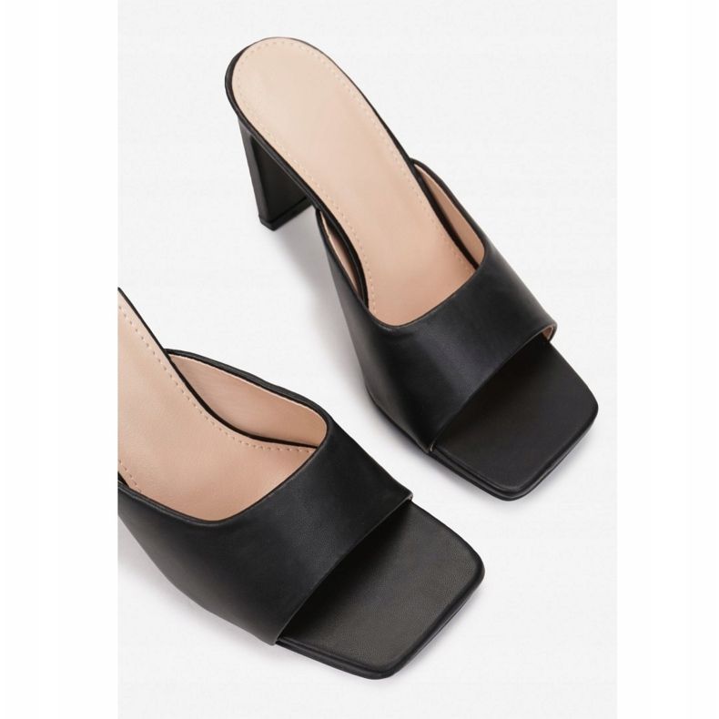 Vices Satuk 3C-38-fekete 1