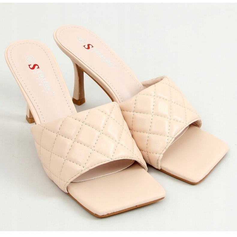 Steppelt bézs T367P Bézs papucs 1