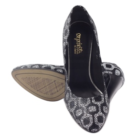 Espinto Szivattyúk Fekete / Fehér Sarokon 3