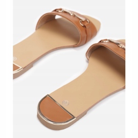 Vices Satuk LDAY-F32-68-teve barna 1