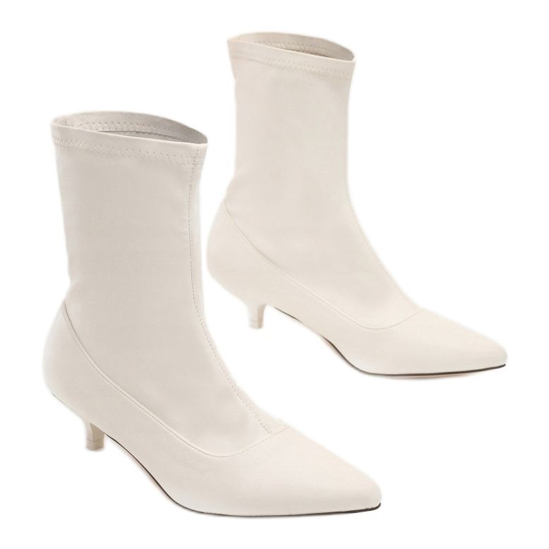 Vices Satuk 1452-41 Fehér 1 Vices Satuk 1452-41 Fehér 1