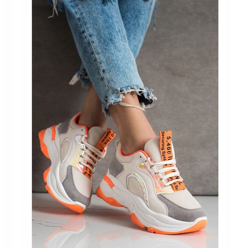 Cipők a FASHION platformon sokszínű 2