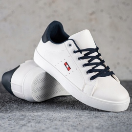 SHELOVET Alkalmi cipők Eco bőrrel fehér 1