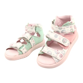 Magas profilaktikus szandál Mazurek 1291 fehér rózsaszín zöld 1