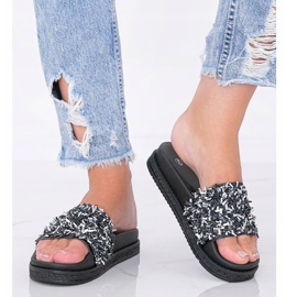 Fekete papucs cirkónium -dioxiddal Love Bling 1