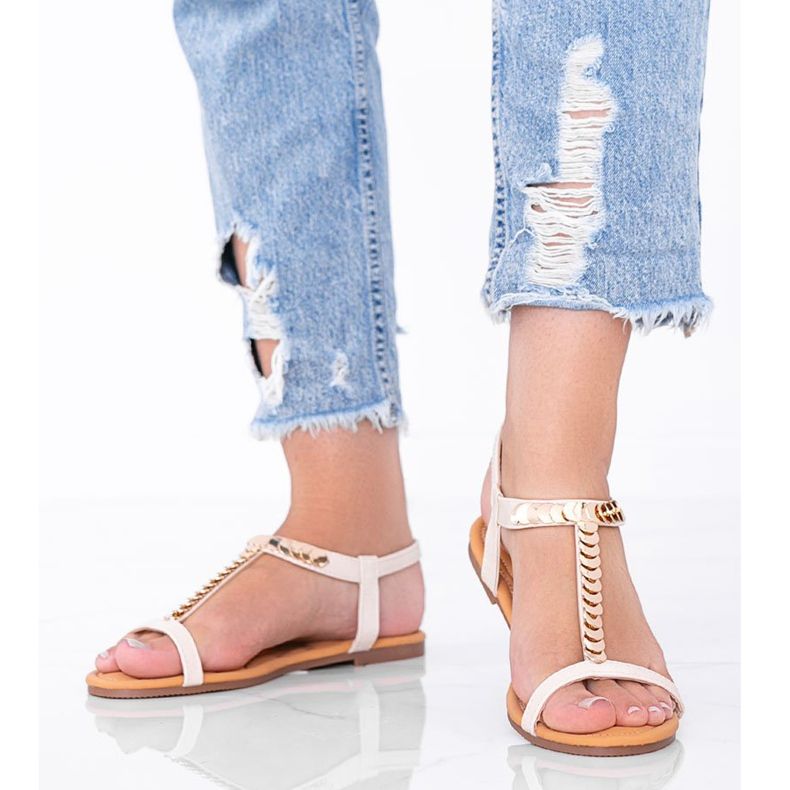 Bézs színű női szandál az Emmie -től 1