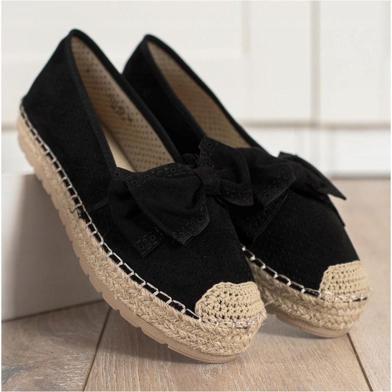 Mannika Áttört espadrillák íjjal fekete 2 Mannika Áttört espadrillák íjjal fekete 2