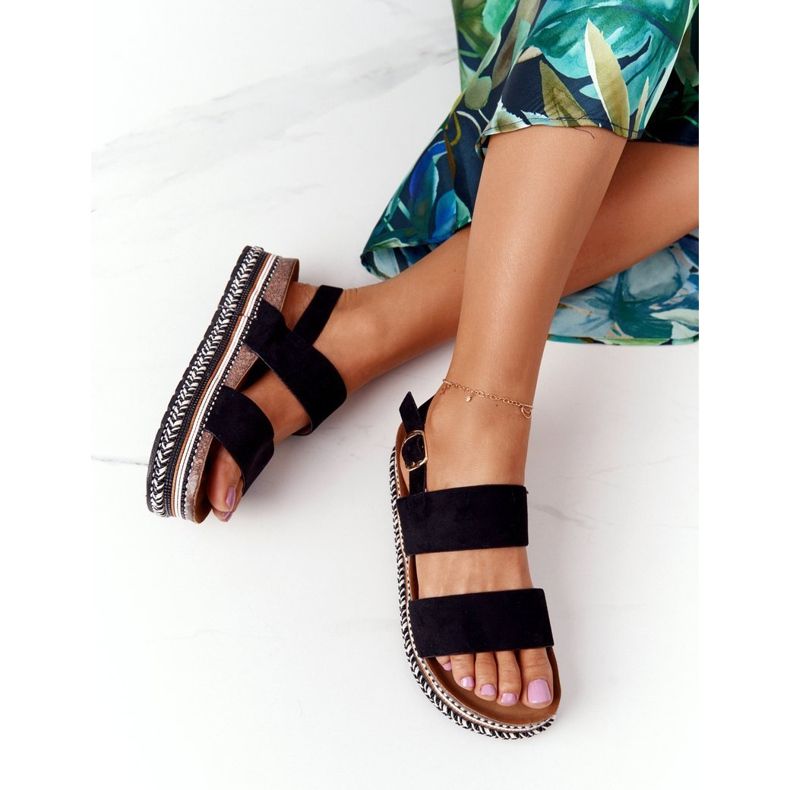 Velúr szandál a fekete Olympia platformon sokszínű 1