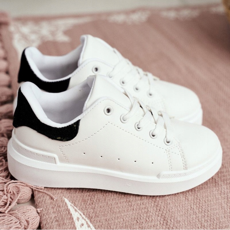 FRROCK Fehér Bilbo Gyermek ifjúsági sportcipő fekete 1