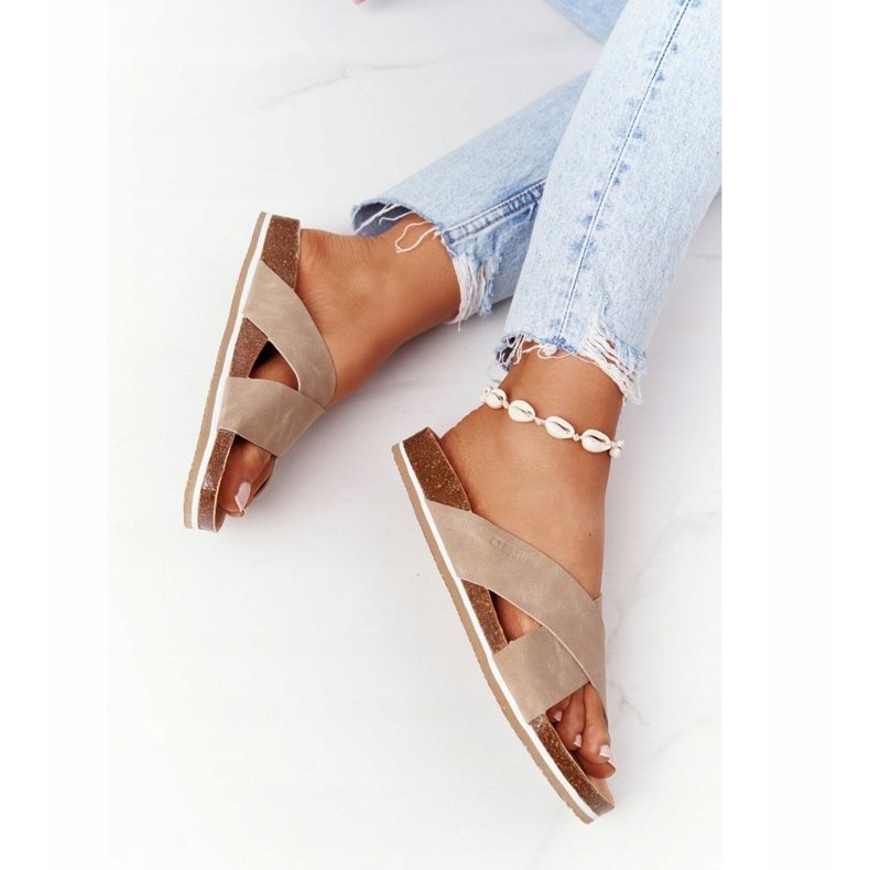 Bőr profilozott papucs Big Star HH274593 Bézs 1