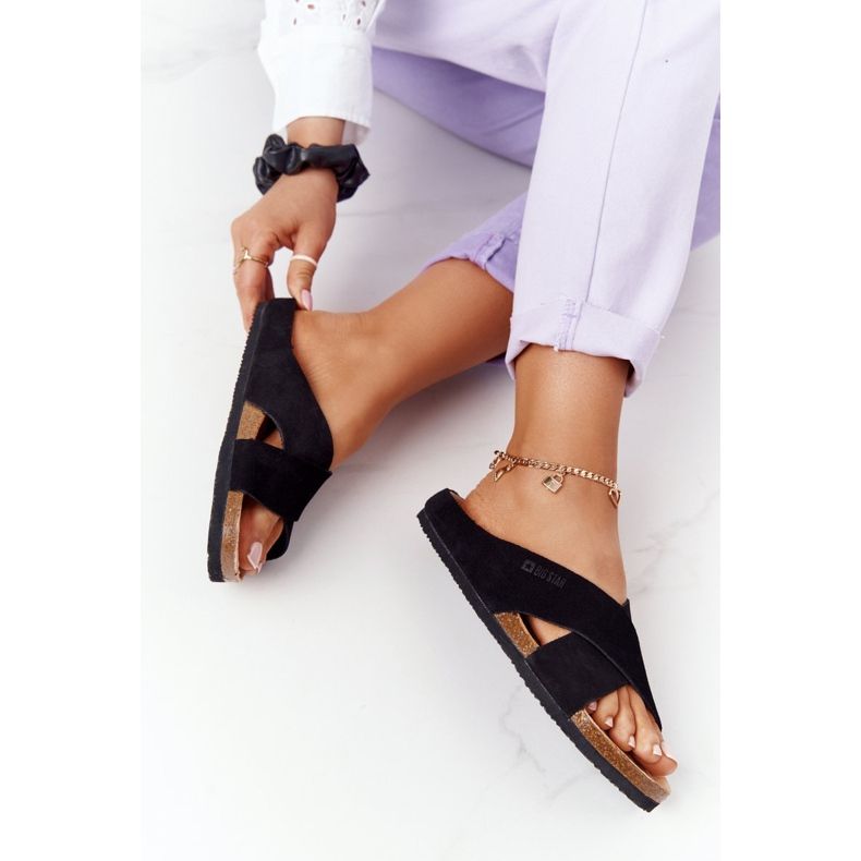 Velúr profilú papucs Big Star HH274640 fekete 2