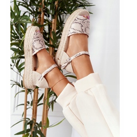 Szandál a platformon fonott bézs kígyó mintás Megara barna 1