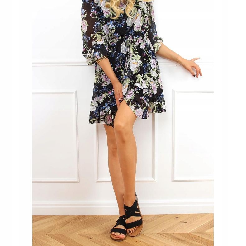 Szandál gumipánttal fekete 9225 Fekete 1