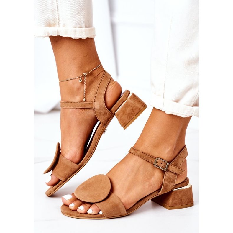 Velúr magas sarkú szandál Maciejka 5198A-29 Red barna 2