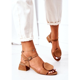 Velúr magas sarkú szandál Maciejka 5198A-29 Red barna 1