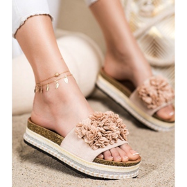 SHELOVET Papucs a Platón Dísz bézs 1