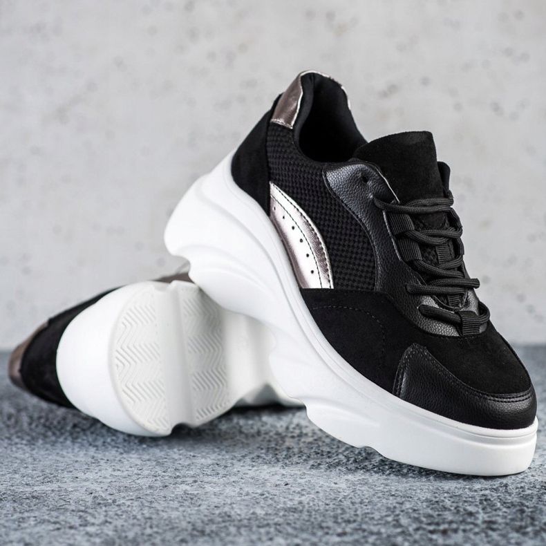 Seastar Fekete cipők a platformon 1