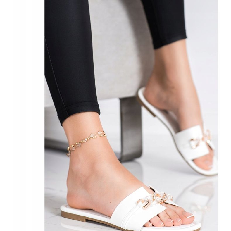 Renda Elegáns papucs díszítéssel fehér 1