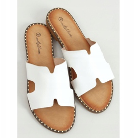 Fehér női papucs SL1525 Fehér 1