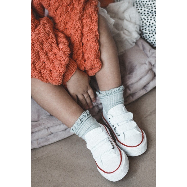 Gyermek alacsony cipők tépőzárral Big Star HH374095 Fehér 9