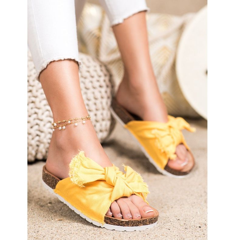 Forever Folie Kényelmes textil papucs sárga 1