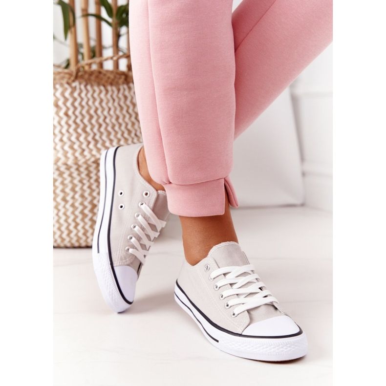 Női klasszikus cipők szürke Omerta 2