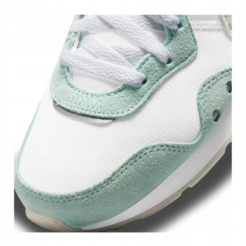 Nike Venture Runner W CK2948-300 fehér zöld 2