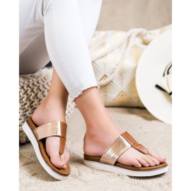 Cm Paris Kényelmes öko bőr papucs barna aranysárga 1