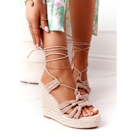 SEA Kötött ék szandál fonott meztelen futással bézs 2