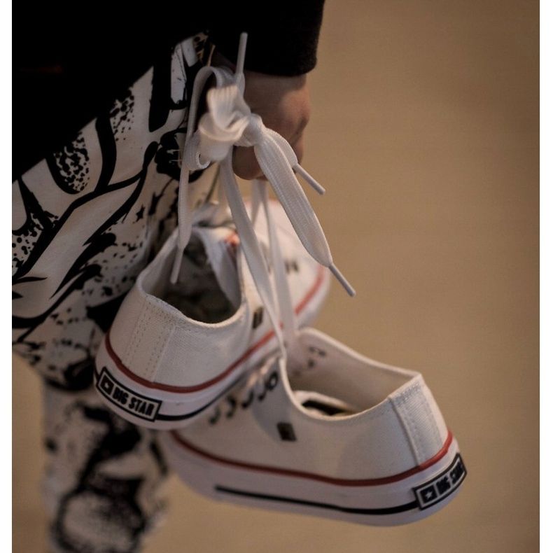 Gyermek klasszikus alacsony tornacipő Big Star HH374089 Fehér 2