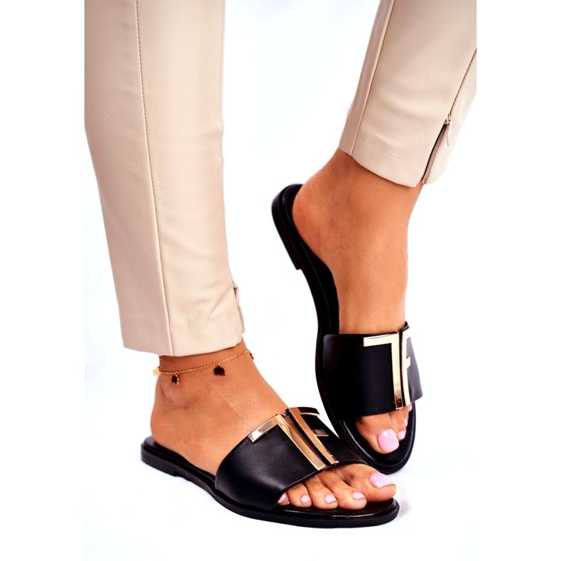 Elegáns női papucs fekete Nicole Dilmah 1