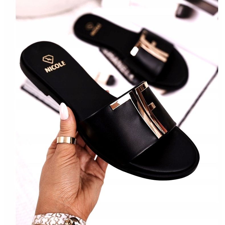 Elegáns női papucs fekete Nicole Dilmah 2