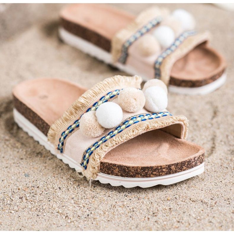 SHELOVET Divatos papucs pomponnal bézs 1