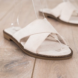 Ideal Shoes Elegáns velúr papucs bézs 1