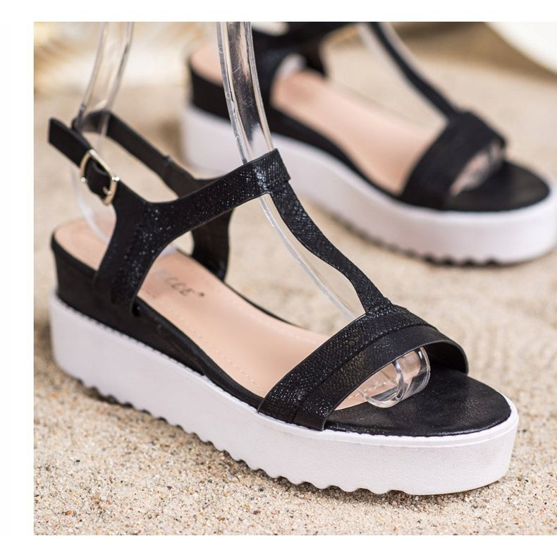 Bestelle Csillogó ék szandál fekete 1