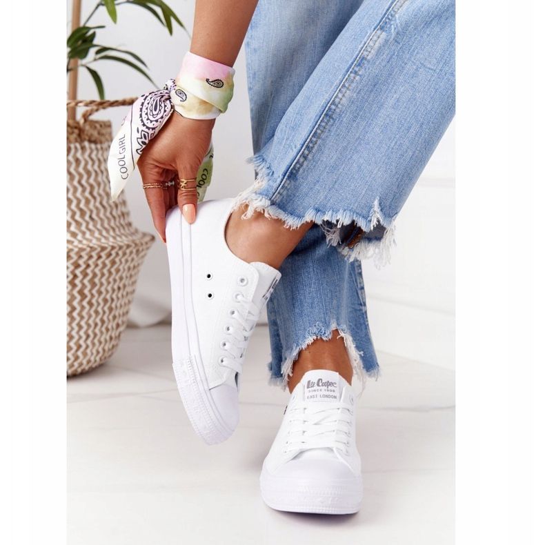 Női cipők Lee Cooper LCW-21-31-0082L Fehér 1