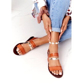 Női lapos szandál, barna és arany Doris aranysárga 5