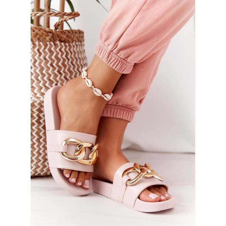 PS1 Egy pillanat bézs gumi papucs lánccal 2