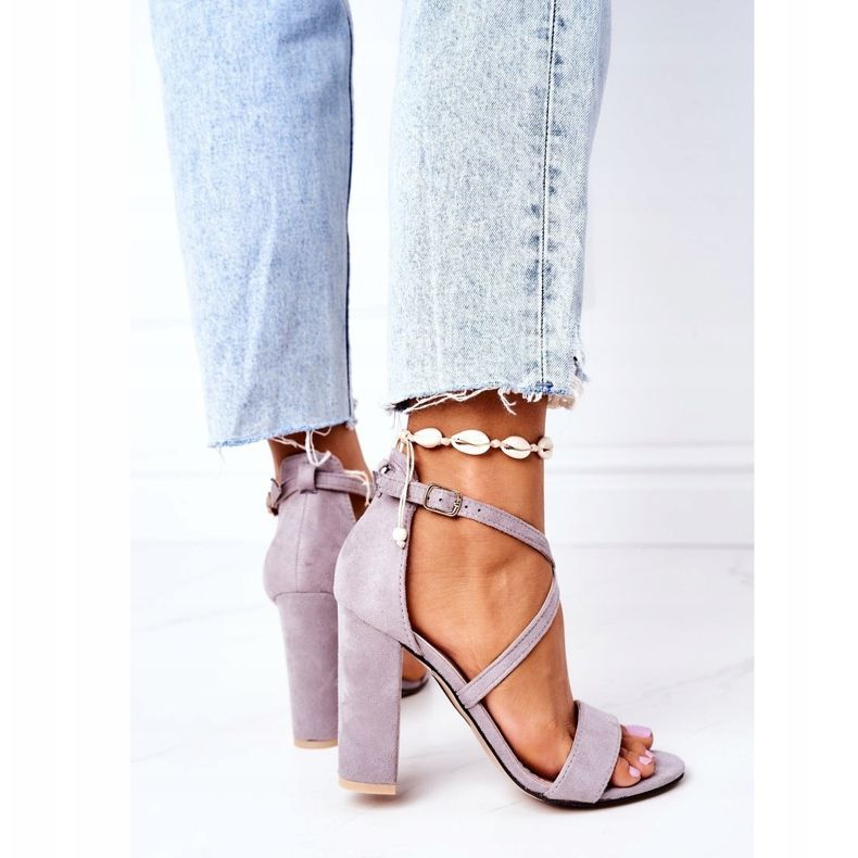 PS1 Velúr szandál egy bárban Szürke tánc velem 2