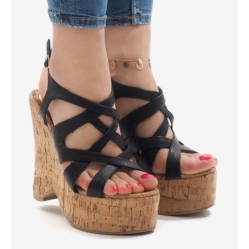 Fekete ék szandál 10193 1