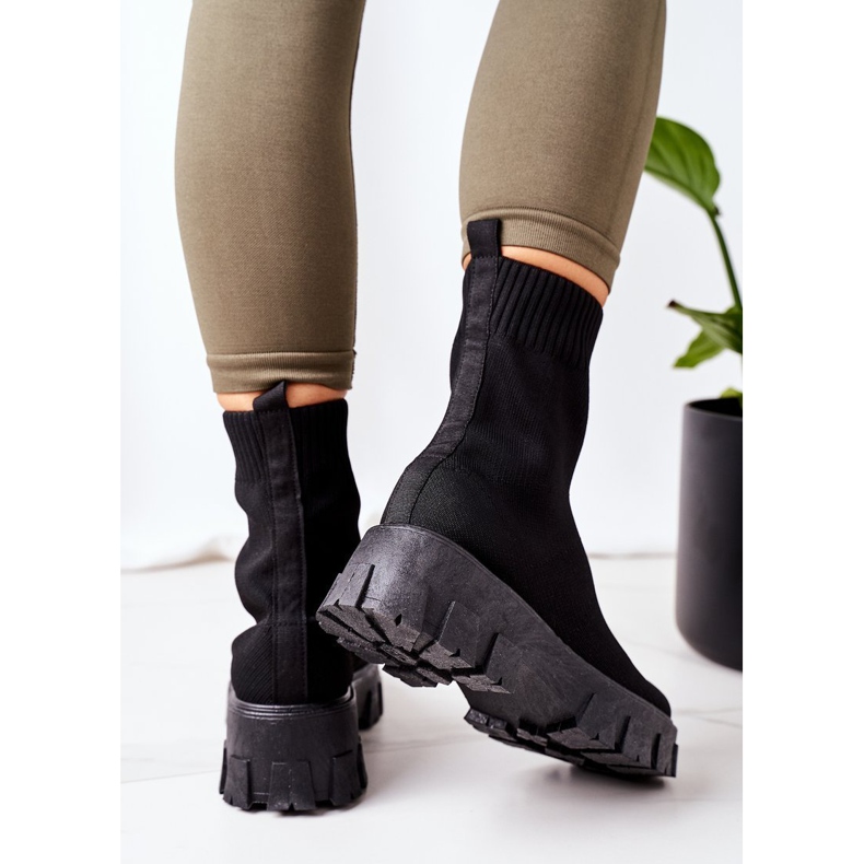 PS1 Rugalmas szövet dolgozói a platformon Fekete inspiráció 1 PS1 Rugalmas szövet dolgozói a platformon Fekete inspiráció 1