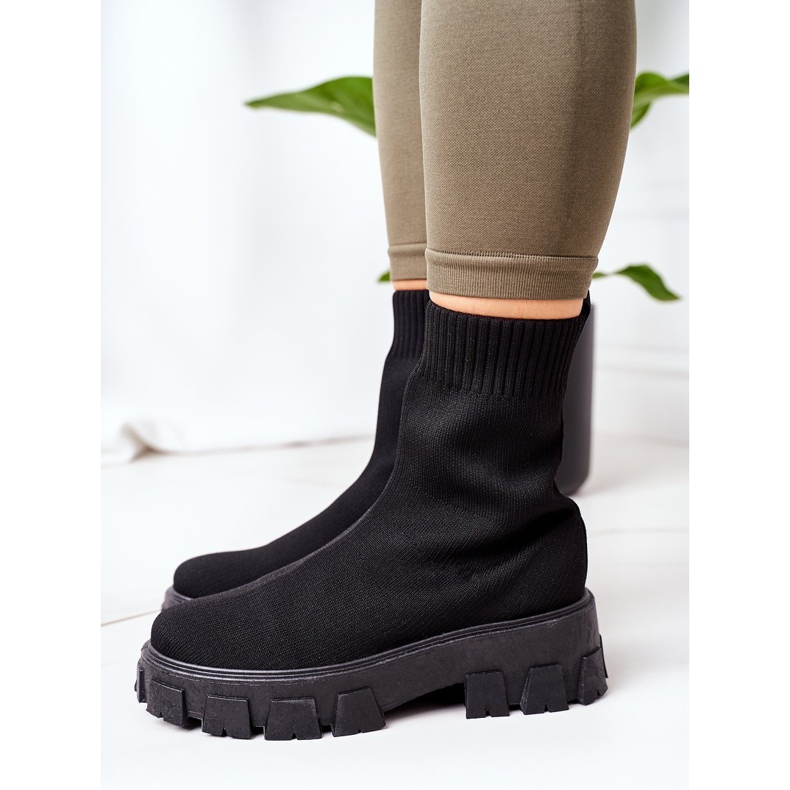 PS1 Rugalmas szövet dolgozói a platformon Fekete inspiráció 2 PS1 Rugalmas szövet dolgozói a platformon Fekete inspiráció 2