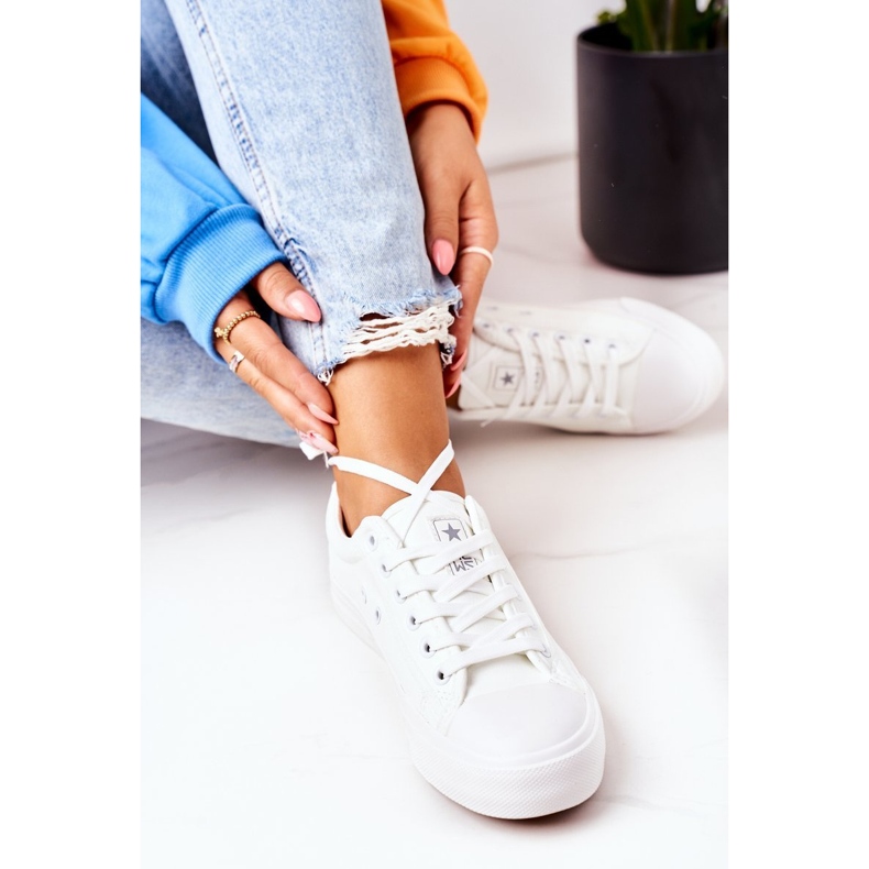 NEWS Női bőr cipők Fehér Mega 1