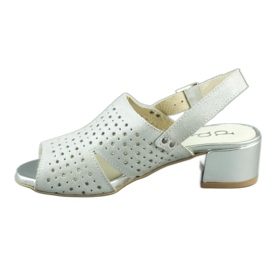 Dolce Pietro Női magassarkú szandál 2084 ezüst 1