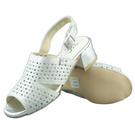 Dolce Pietro Női magassarkú szandál 2084 ezüst 2